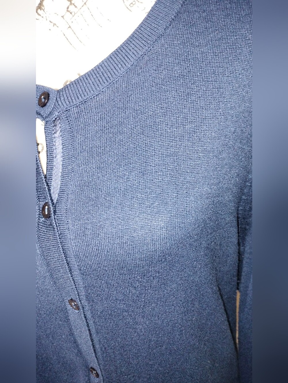 EUC! Halogen Women's Navy Blue Button Front Cardigan 3/4 Sleeves. Size XL - Picture 2 of 8